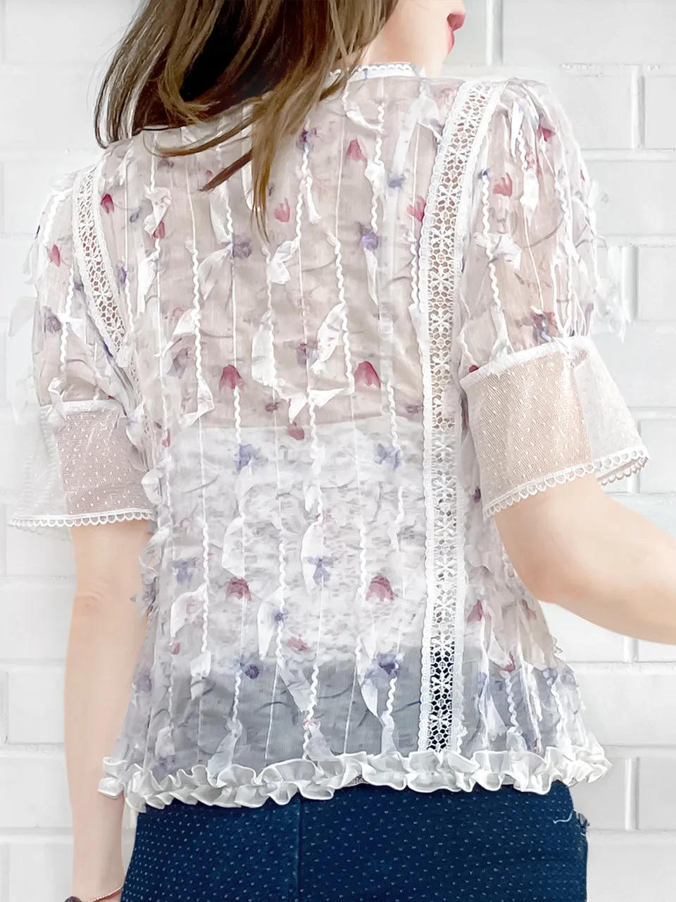 Final Sale! Floral Lace Trim Ruffle Hem Clipped Texture Blouse