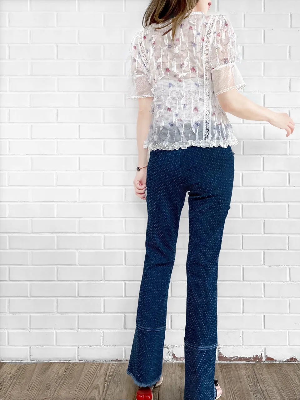 Final Sale! Floral Lace Trim Ruffle Hem Clipped Texture Blouse