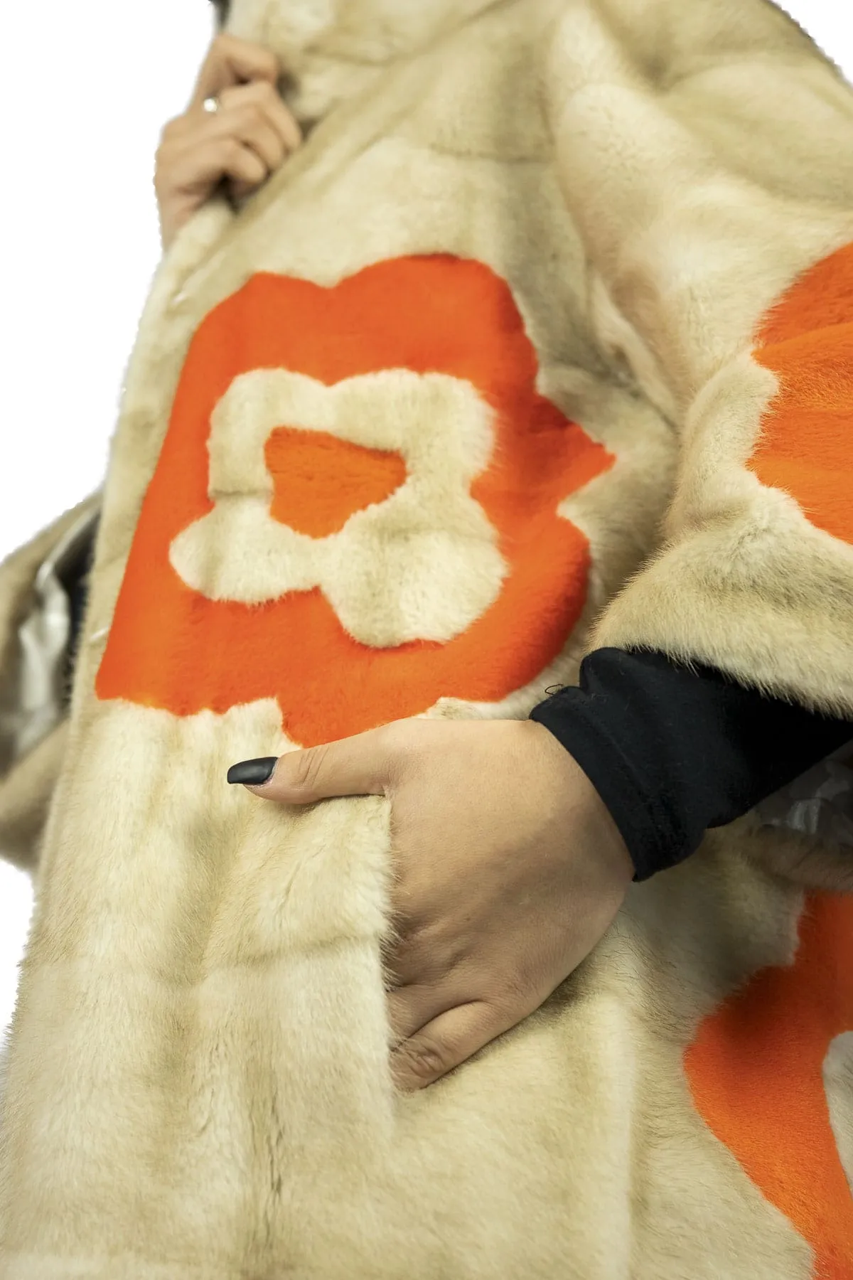 Long coat in Fur by mink with inlays Floral in mink colour Orange