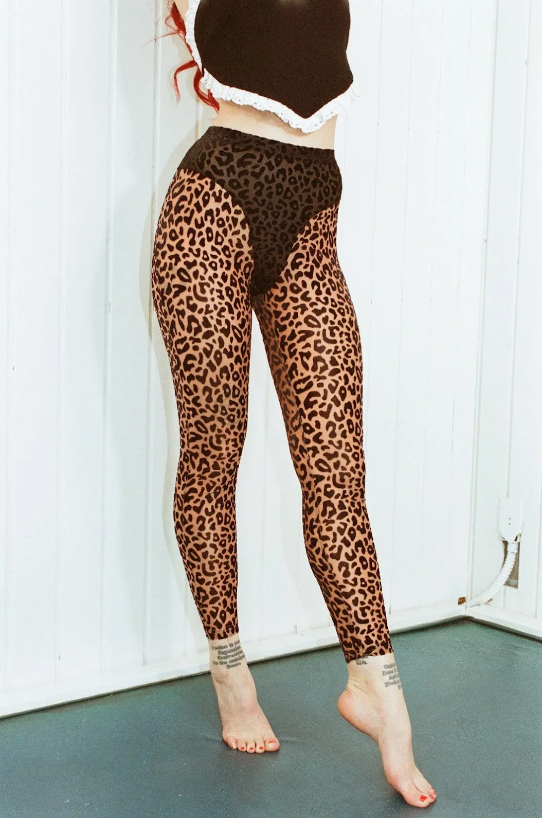 New Jersey Leopard Thong Leggings