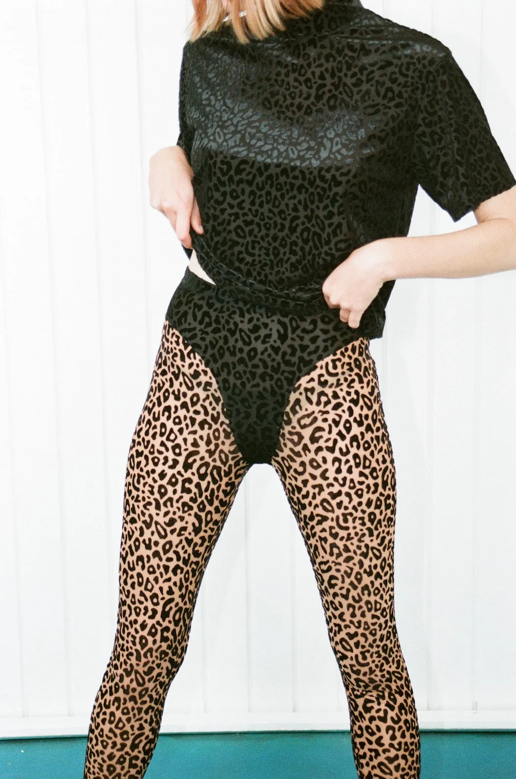 New Jersey Leopard Thong Leggings