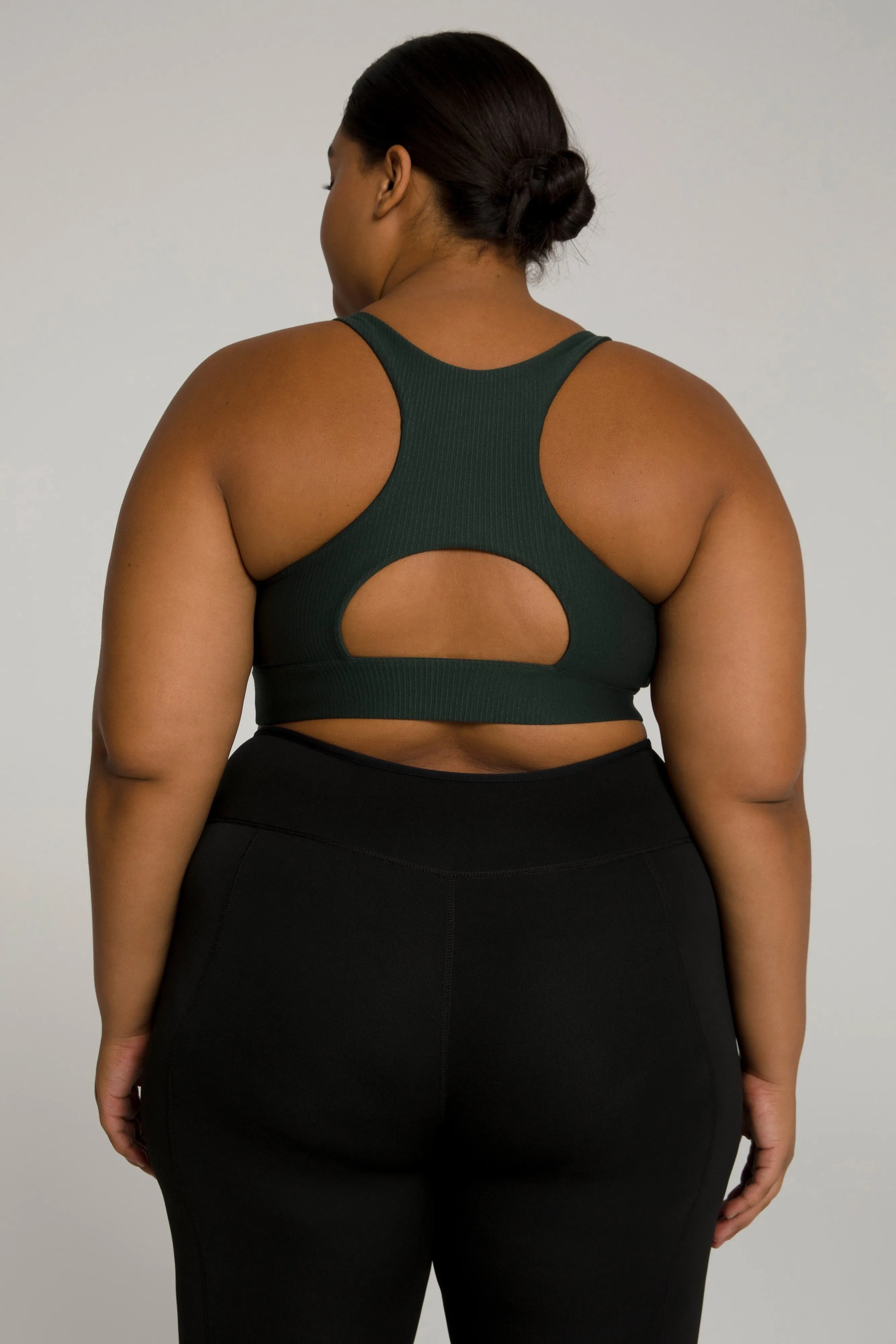 SHINY RACERBACK BRA | EMERALD001